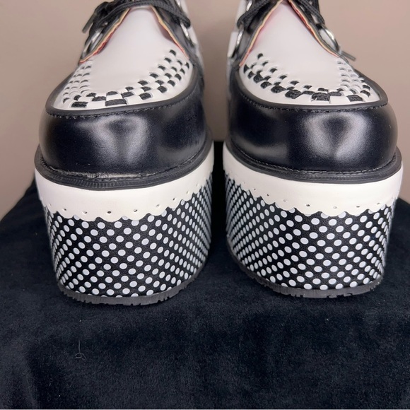 New Hello Kitty TUK Size 8 Limited Edition Platform Shoe *Read Listing Polka Dot - Picture 6 of 11